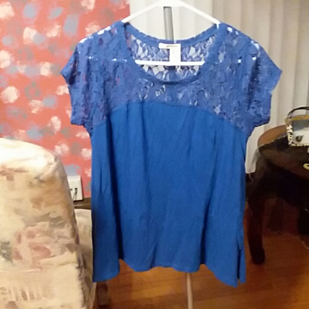 Navy blue shirt